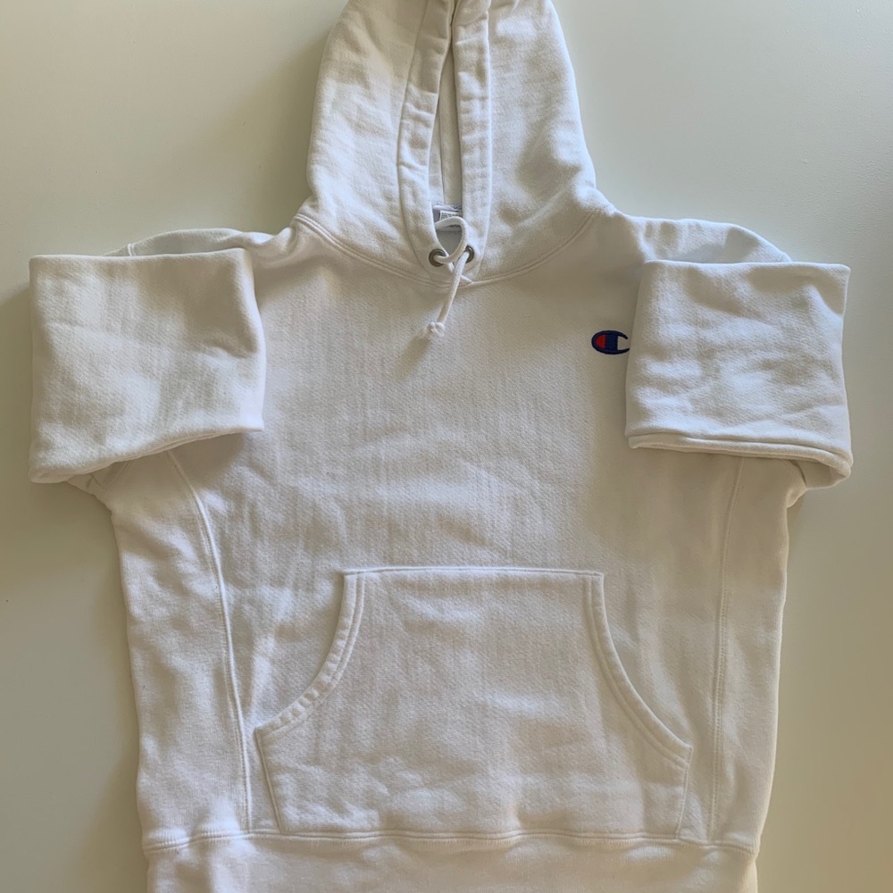 WHITE MEDIUM REVERSE WEAVE CHAMPION SWEATSHIRT